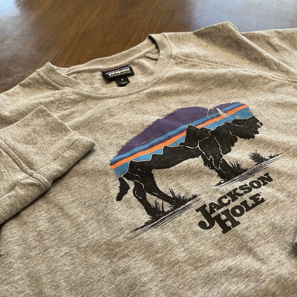 Patagonia Mens S Organic Cotton Bison Graphic Crewneck Sweatshirt Jackson's Hole